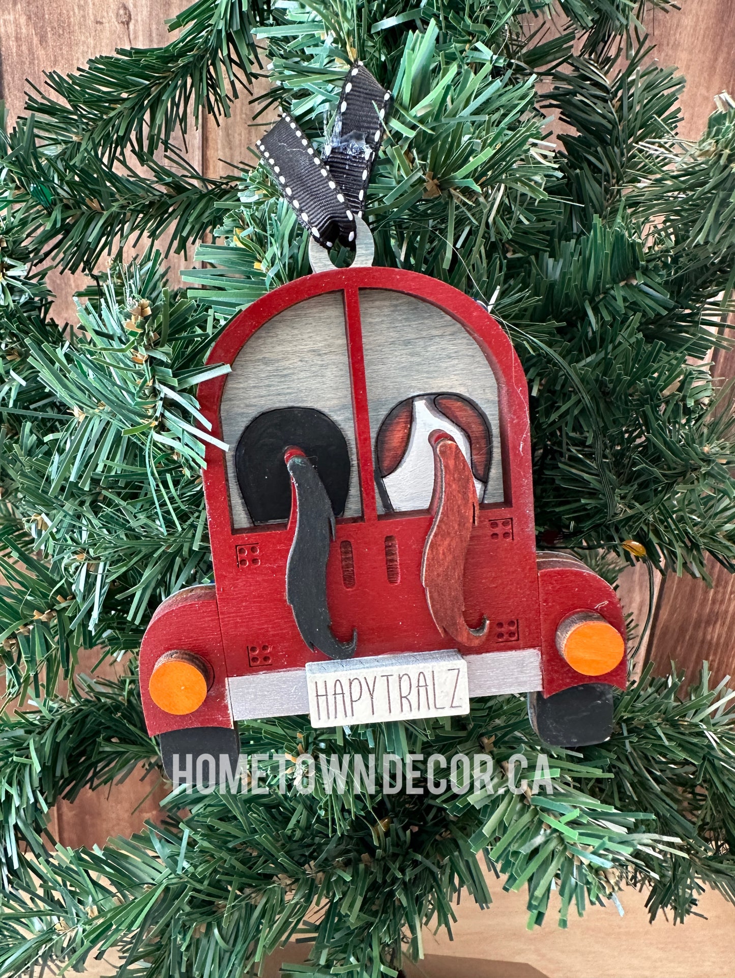 Happy Trailz Horse trailer ornament