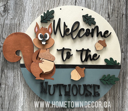Nuthouse squirrel themed round sign DIY Kit